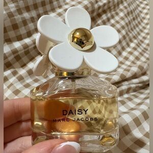 Marc Jacobs Daisy Eau de Toilette Spray